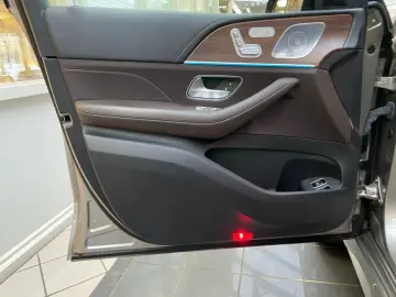 MERCEDES-BENZ GLE 350 e 4M AMG MBUX Night Ambiente W&hellip;