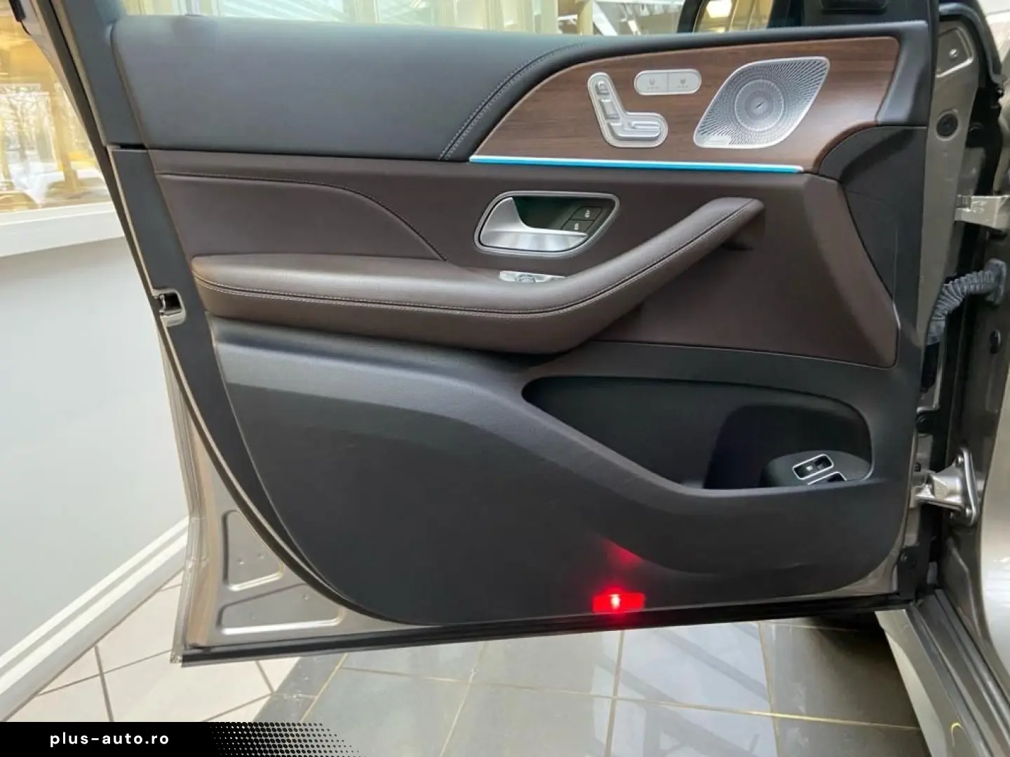 MERCEDES-BENZ GLE 350 e 4M AMG MBUX Night Ambiente W&hellip;