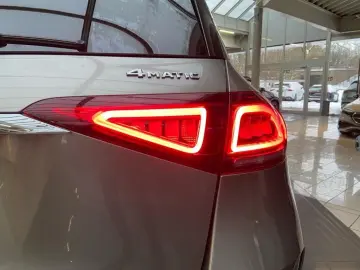 MERCEDES-BENZ GLE 350 e 4M AMG MBUX Night Ambiente W&hellip;