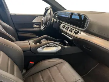 MERCEDES-BENZ de 4MATIC Coupé AMG   Massage   Distro&hellip;