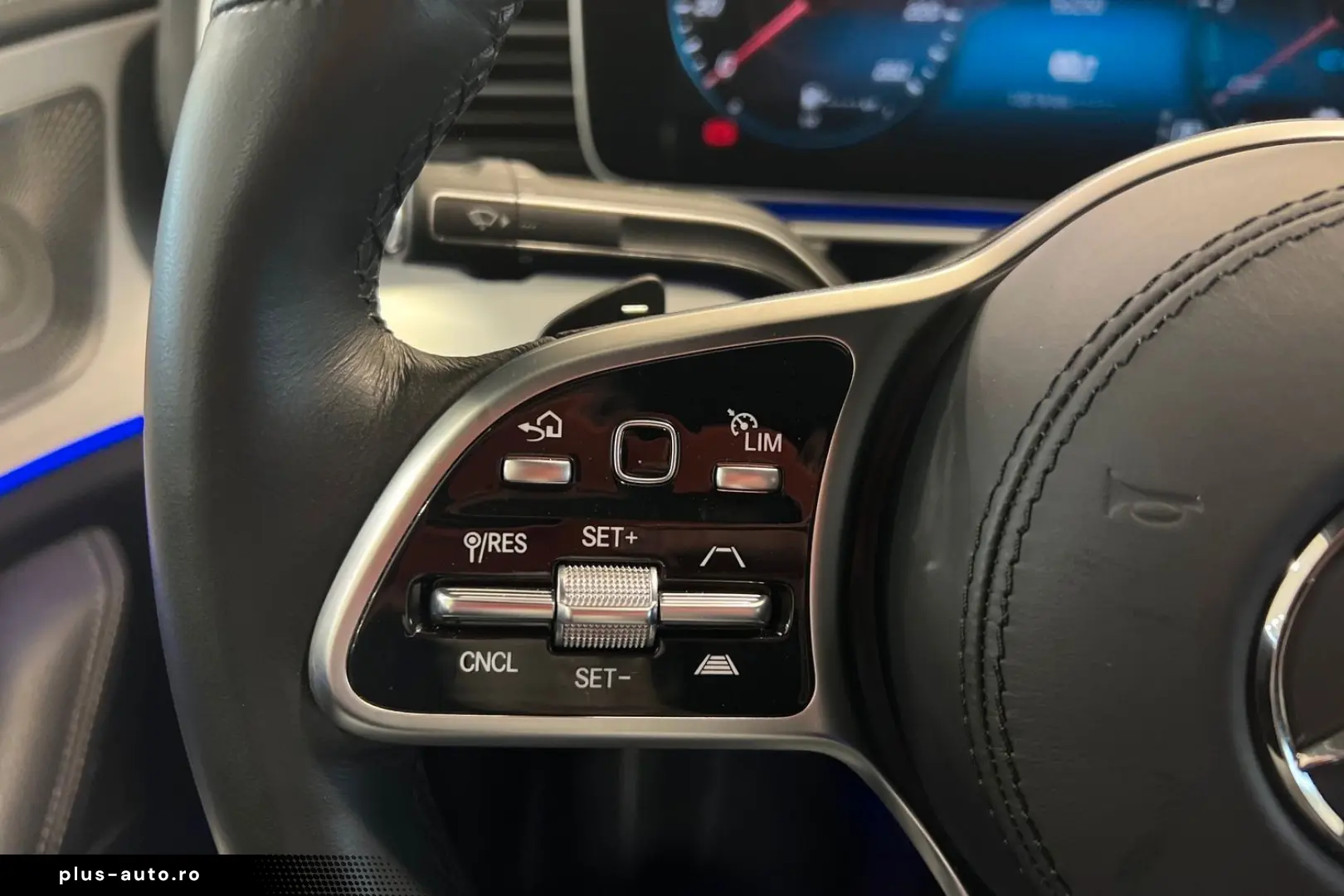 MERCEDES-BENZ de 4MATIC Coupé AMG   Massage   Distro&hellip;