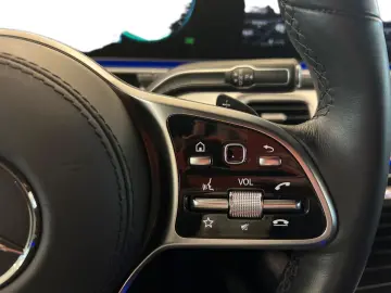 MERCEDES-BENZ de 4MATIC Coupé AMG   Massage   Distro&hellip;