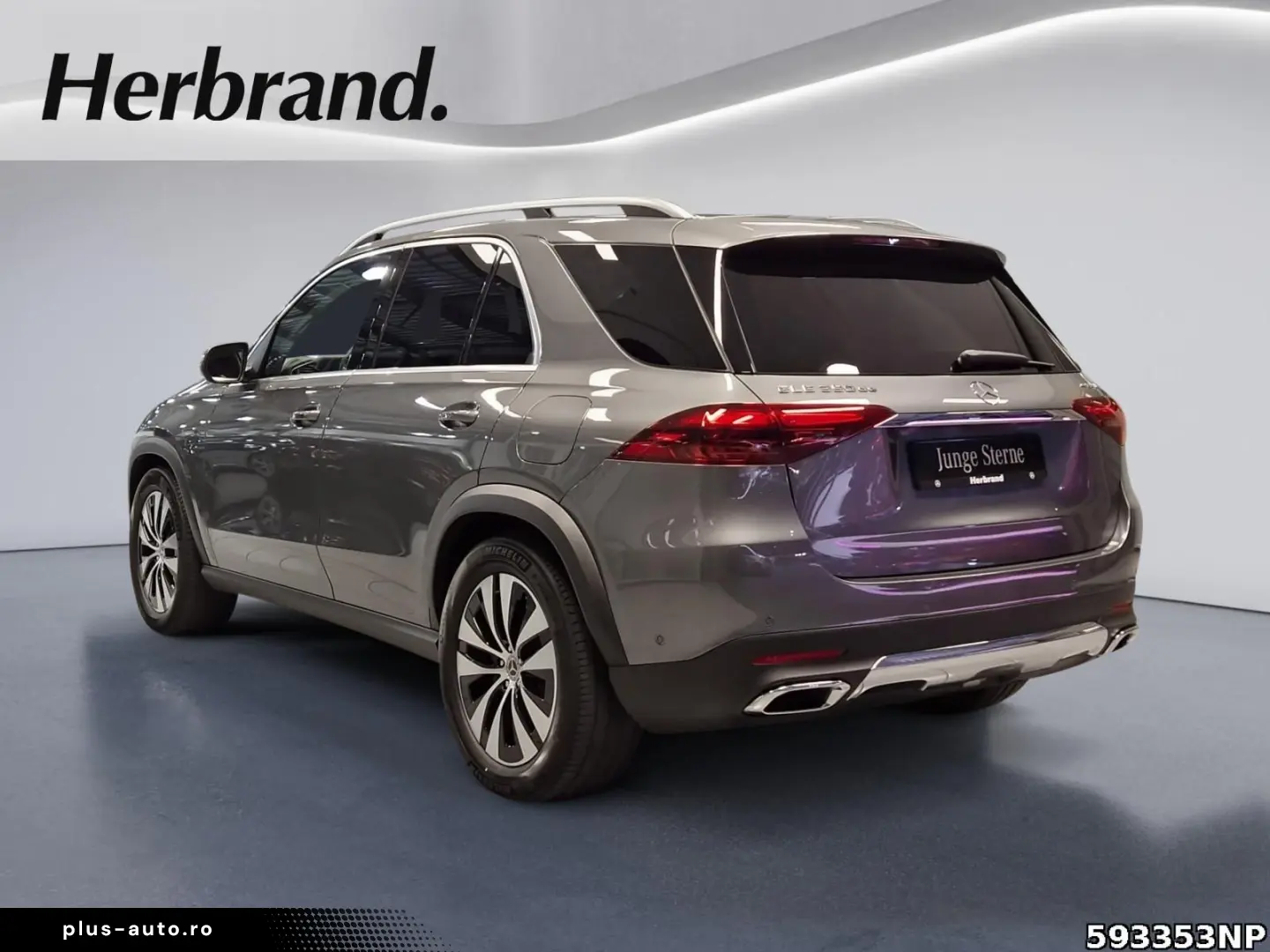 MERCEDES-BENZ GLE 350 de 4M Advanced  Pano AHK MULTI&hellip;