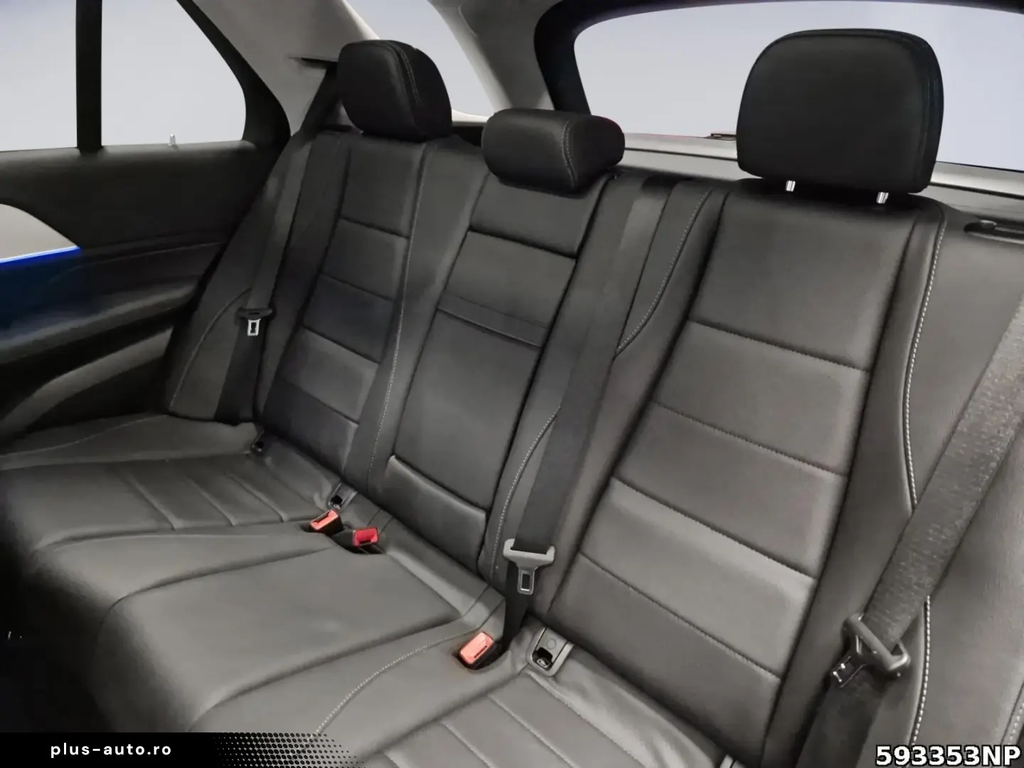 MERCEDES-BENZ GLE 350 de 4M Advanced  Pano AHK MULTI&hellip;