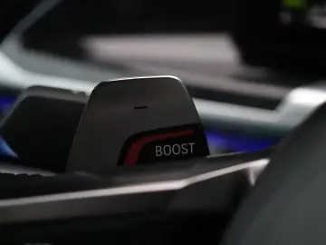 BMW 750 7-serie 750e xDrive   M-SPORT PAKKET   SKY-L