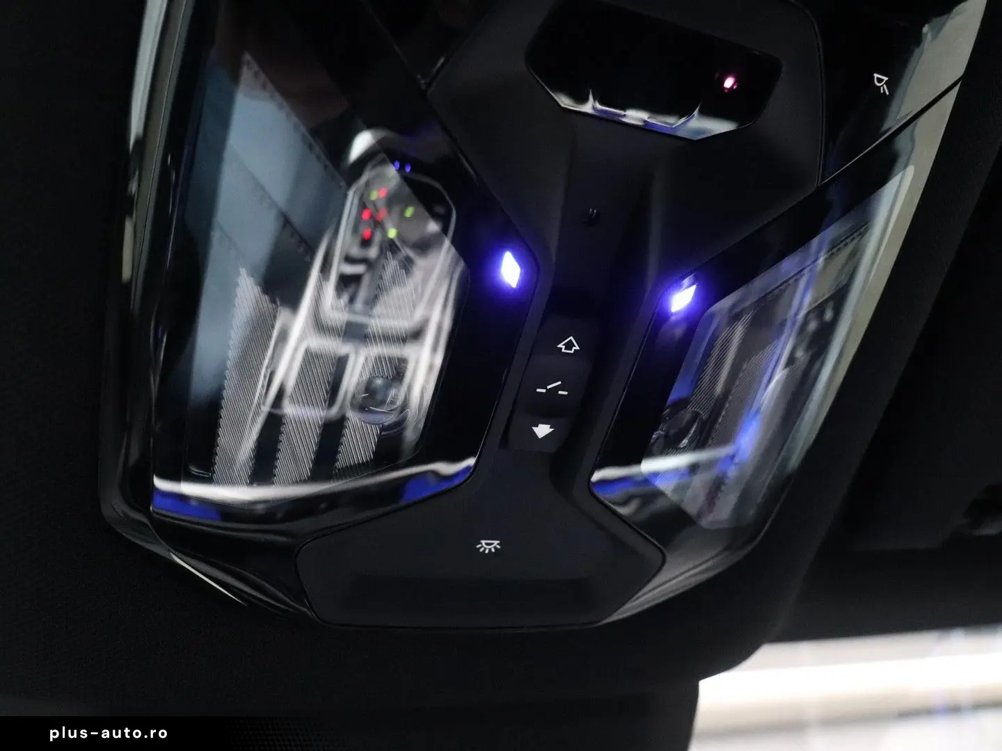 BMW 750 7-serie 750e xDrive   M-SPORT PAKKET   SKY-L