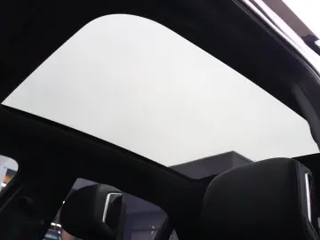 BMW 750 7-serie 750e xDrive   M-SPORT PAKKET   SKY-L