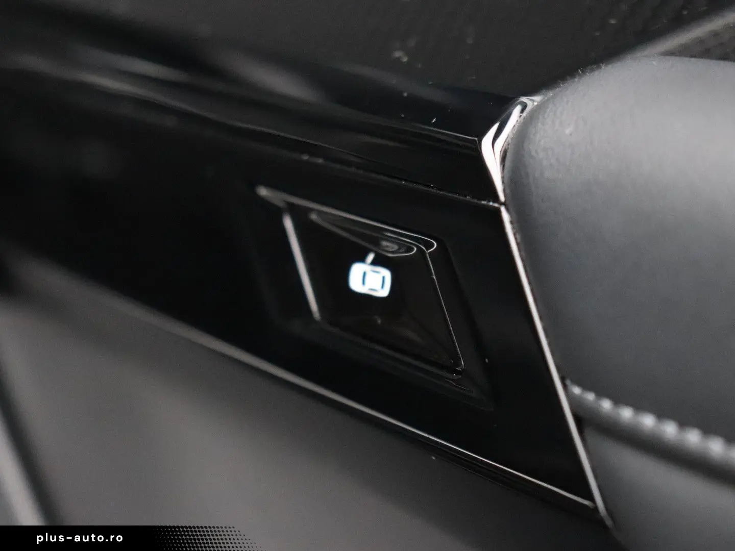 BMW 750 7-serie 750e xDrive   M-SPORT PAKKET   SKY-L