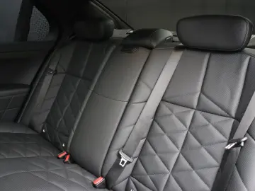 BMW 750 7-serie 750e xDrive   M-SPORT PAKKET   SKY-L