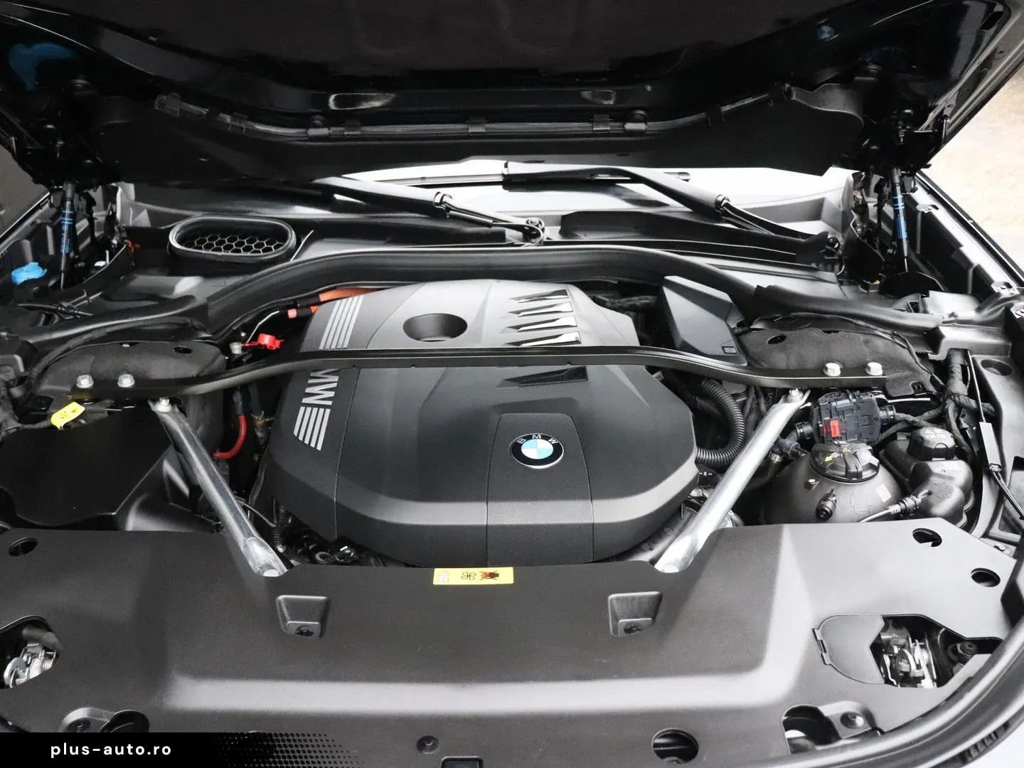 BMW 750 7-serie 750e xDrive   M-SPORT PAKKET   SKY-L