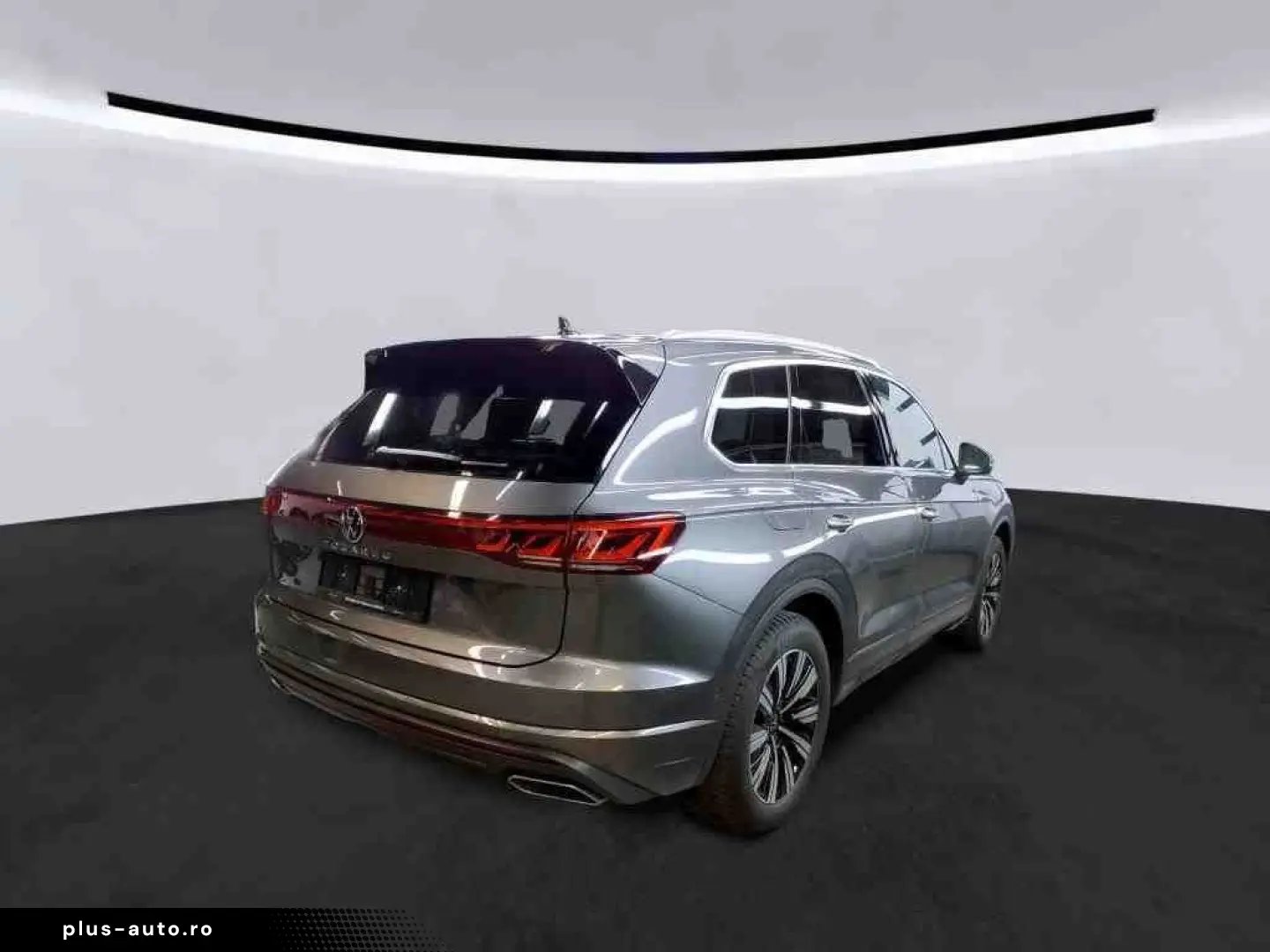 VW Touareg Elegance 3.0 TDI 4Motion   LED AHK RFK
