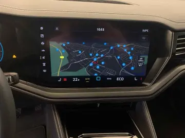 VW Touareg TDI tiptr. 4M  AHK LEDER LUFTF R-CAM NAV