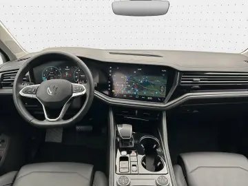 VW Touareg 4M 3.0 TDI NAVI LEDER AHK KAM LUFT SHZ 1