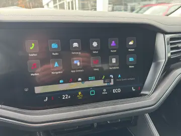 VW Touareg 3.0 TDI 4M  AHK Navi LED Leder Kamera PD