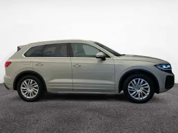VW Touareg Elegance TDI tiptr. 4M  AHK LUFTF LEDER