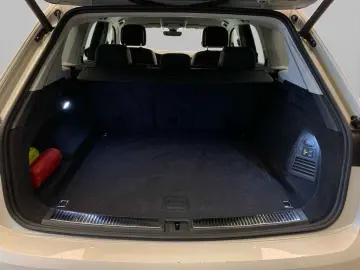 VW Touareg Elegance TDI tiptr. 4M  AHK LUFTF LEDER