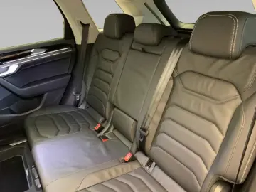 VW Touareg Elegance TDI tiptr. 4M  AHK LUFTF LEDER