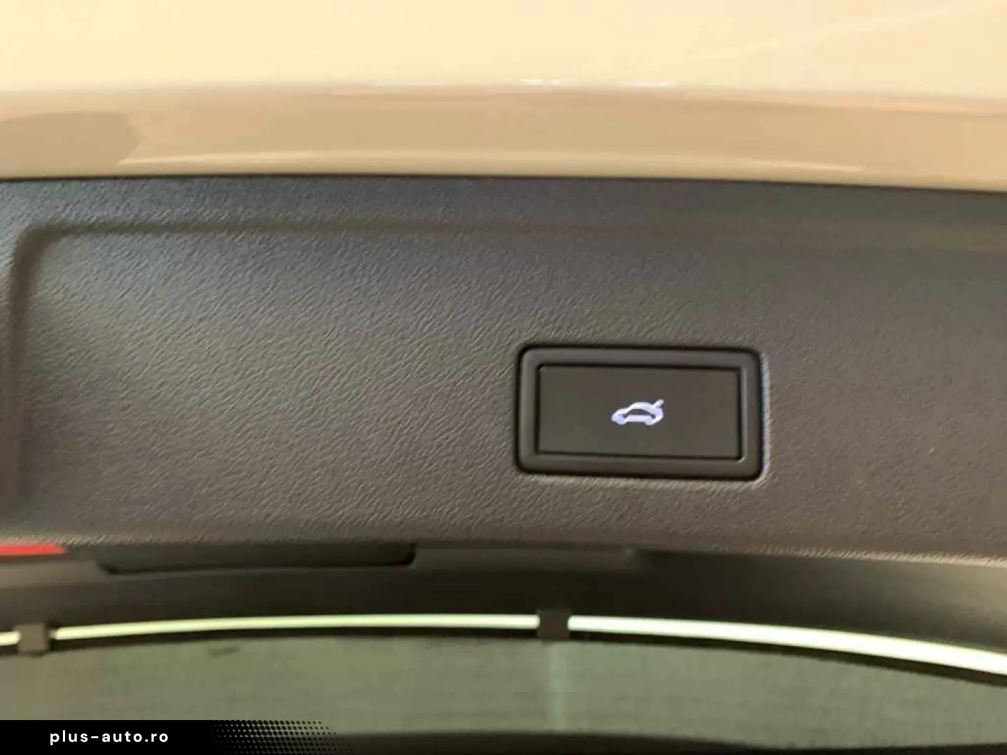 VW Touareg Elegance TDI tiptr. 4M  AHK LUFTF LEDER