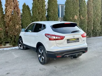 Nissan Qashqai  incalzire scaune  camera 360  garantie  rate