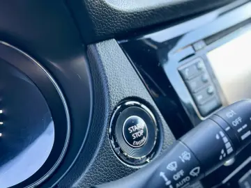 Nissan Qashqai  incalzire scaune  camera 360  garantie  rate