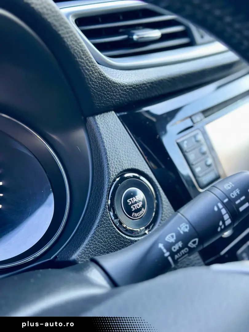 Nissan Qashqai  incalzire scaune  camera 360  garantie  rate