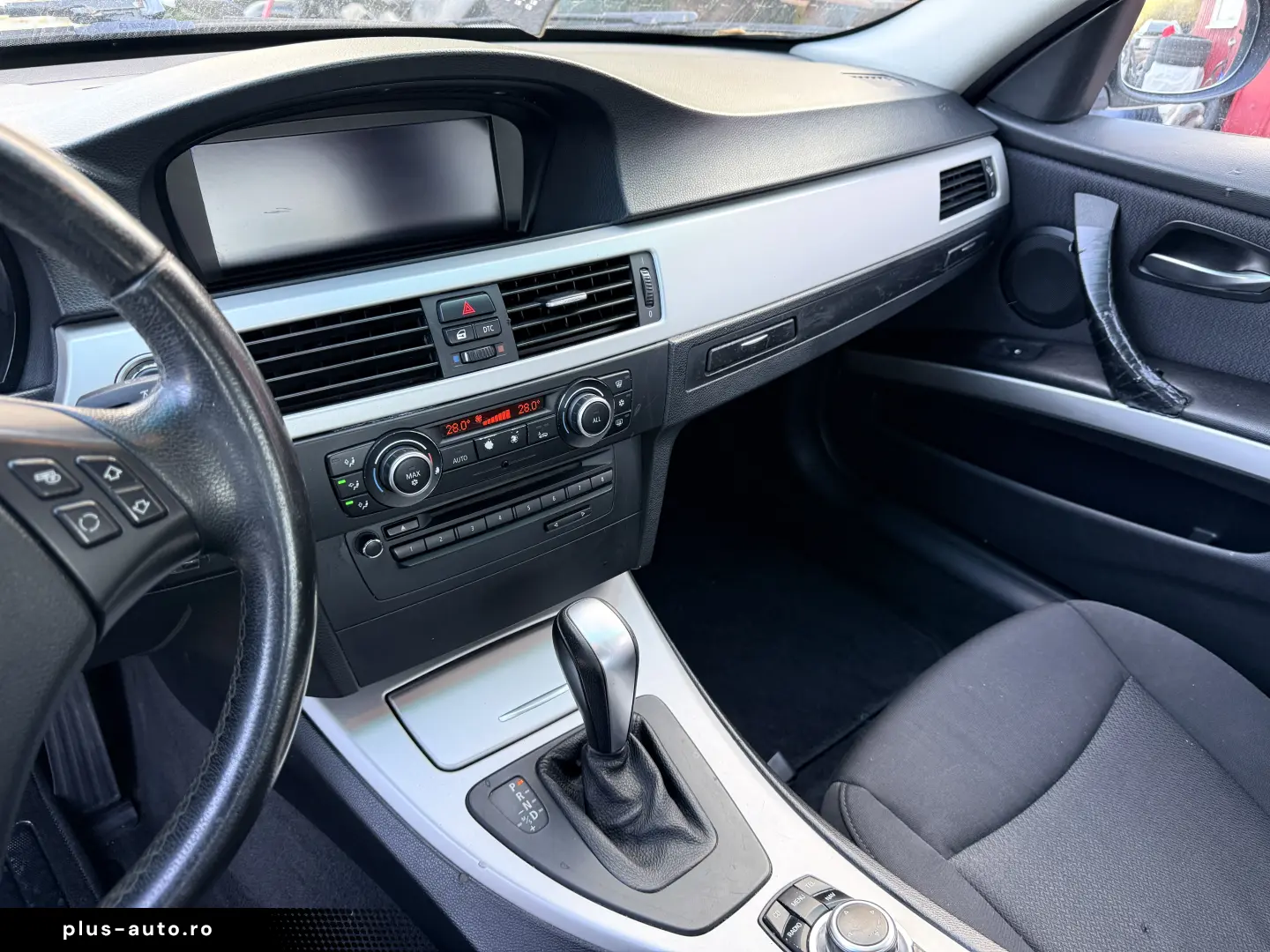 3500e avans și 3000e în 3 luni