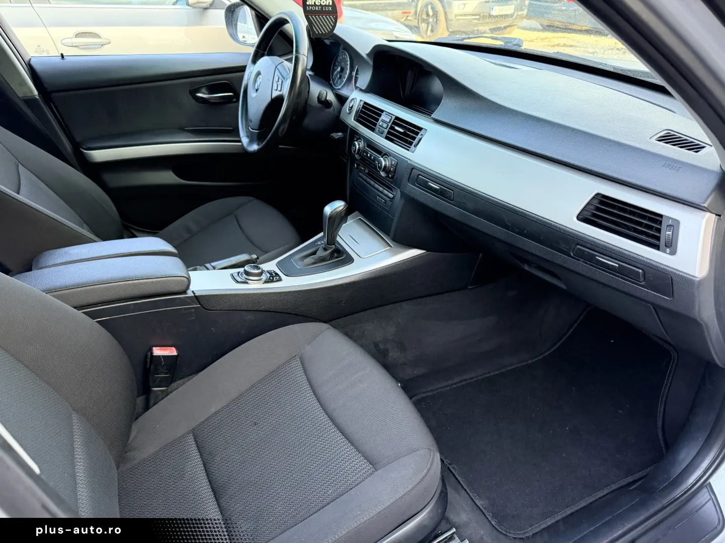 3500e avans și 3000e în 3 luni