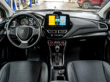 Suzuki S-Cross 1.5 AllGrip HEV Luxus