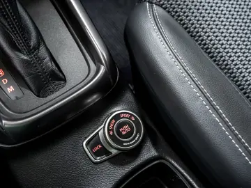 Suzuki S-Cross 1.5 AllGrip HEV Luxus