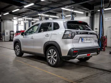 Suzuki S-Cross 1.5 AllGrip HEV Luxus