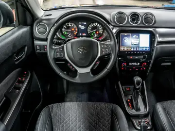 Suzuki Vitara 1.5 AllGrip HEV Luxus