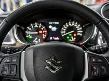 Suzuki Vitara 1.5 AllGrip HEV Luxus