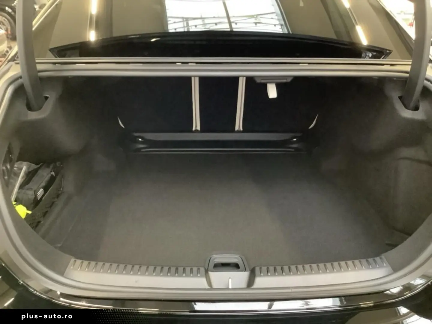 MERCEDES-BENZ E 200 AMG Night Digital Panorama-SD Su&hellip;