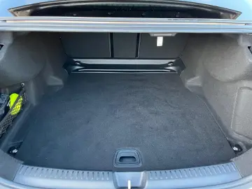 MERCEDES-BENZ E 200 AMG Pano Night Memory 360 LEDdig&hellip;