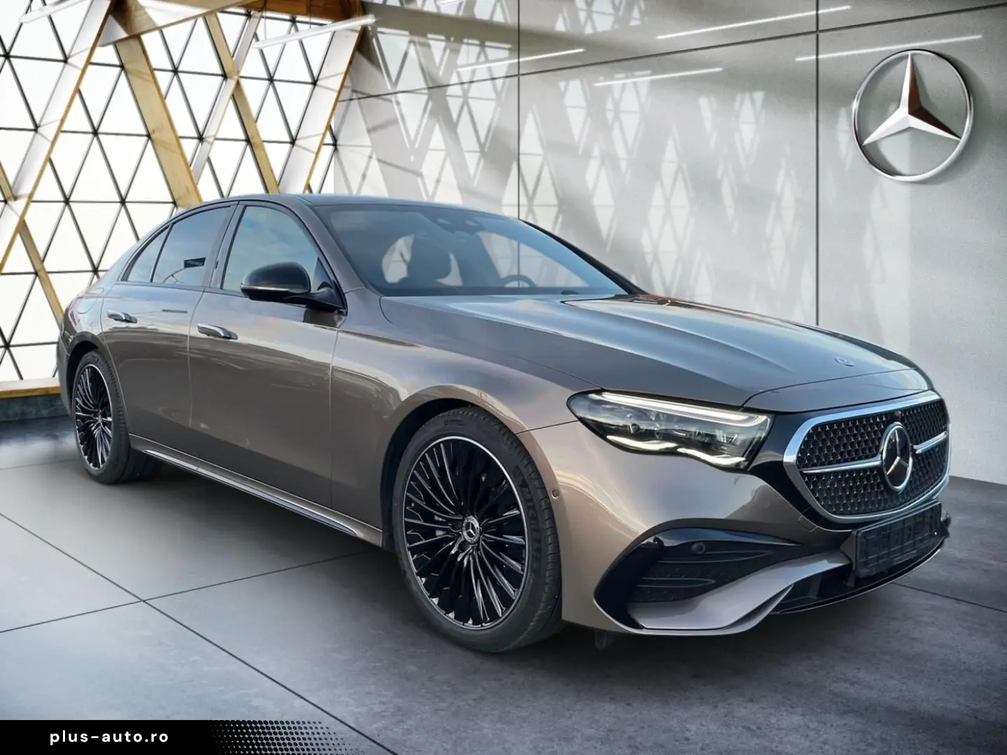 MERCEDES-BENZ E 200 AMG Pano Night Memory 360 LEDdig&hellip;