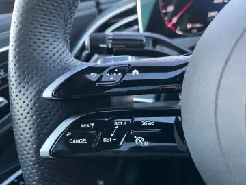 MERCEDES-BENZ E 200 AMG Pano Night Memory 360 LEDdig&hellip;