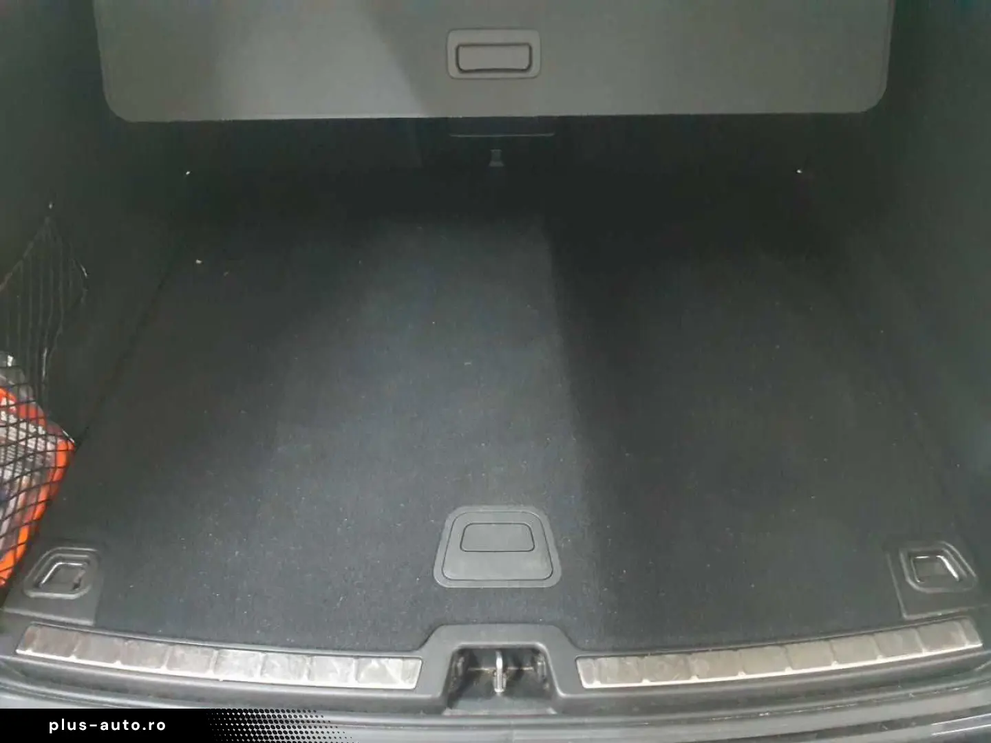 VOLVO XC60 B4 B Plus Bright PANO LEDER