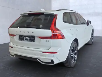 VOLVO XC 60 R Design 2WD Bluetooth Navi LED Klima