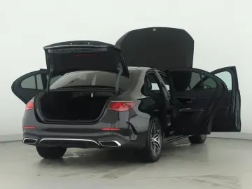 MERCEDES-BENZ E 220 d  AMG Advanced LED AHK Distronic Kamera