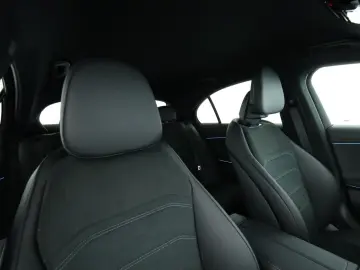 MERCEDES-BENZ E 220 d  AMG Advanced LED AHK Distronic Kamera