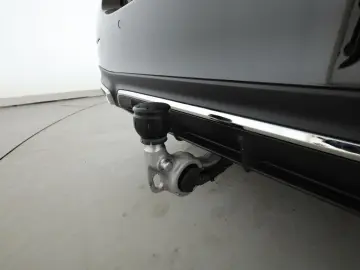 MERCEDES-BENZ E 220 d  AMG Advanced LED AHK Distronic Kamera