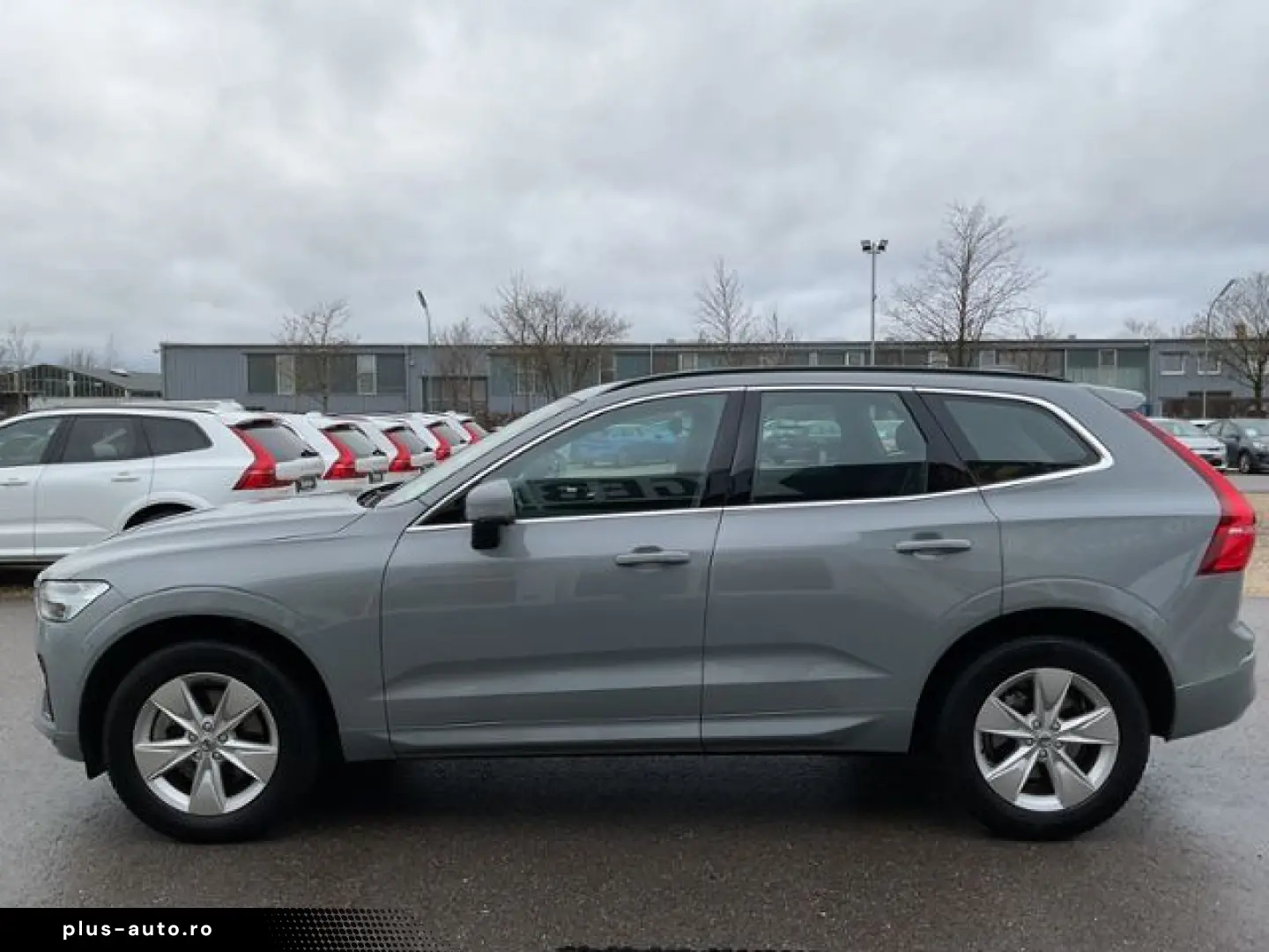 VOLVO XC60 B4 Core 2WD AT Google 18  Allwetterreifen