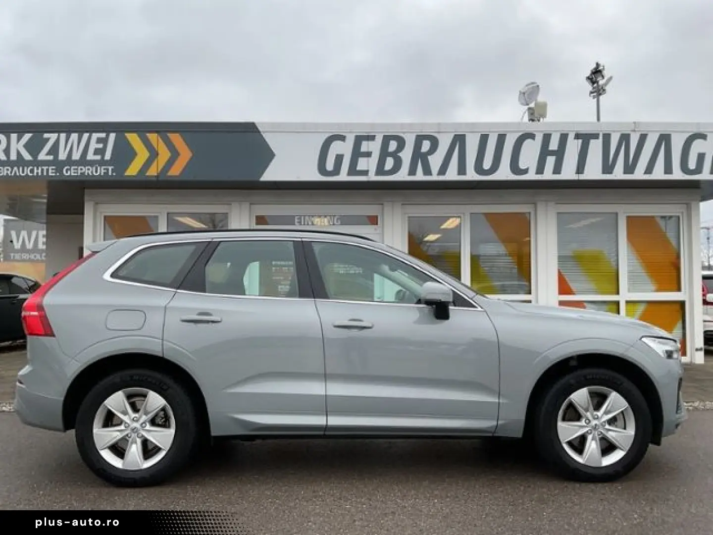 VOLVO XC60 B4 Core 2WD AT Google 18  Allwetterreifen