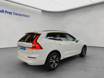 VOLVO XC60 B4 Momentum-Pro Aut Glasd Leder Kamera 18&hellip;