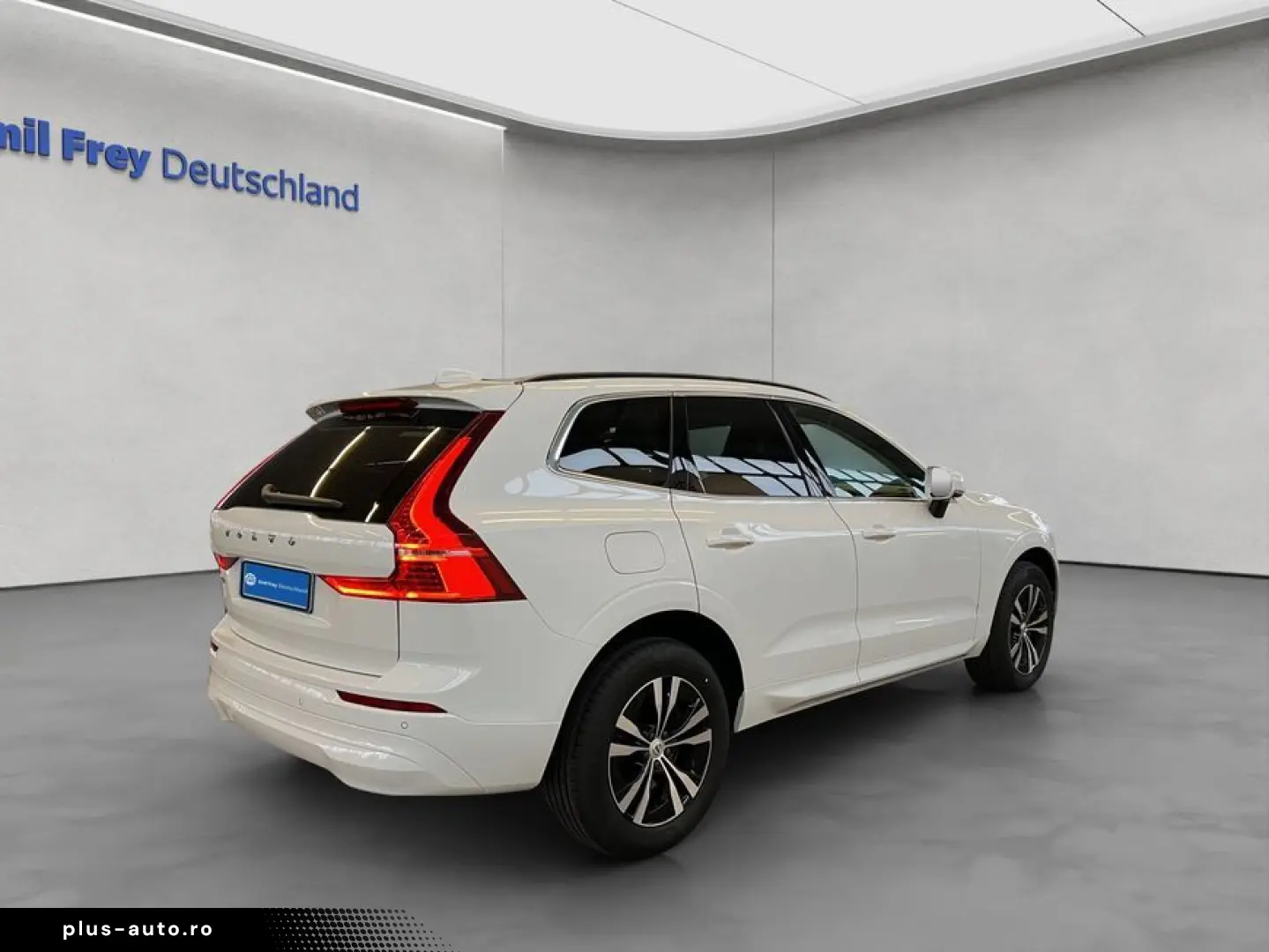 VOLVO XC60 B4 Momentum-Pro Aut Glasd Leder Kamera 18&hellip;