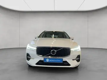 VOLVO XC60 B4 Momentum-Pro Aut Glasd Leder Kamera 18&hellip;