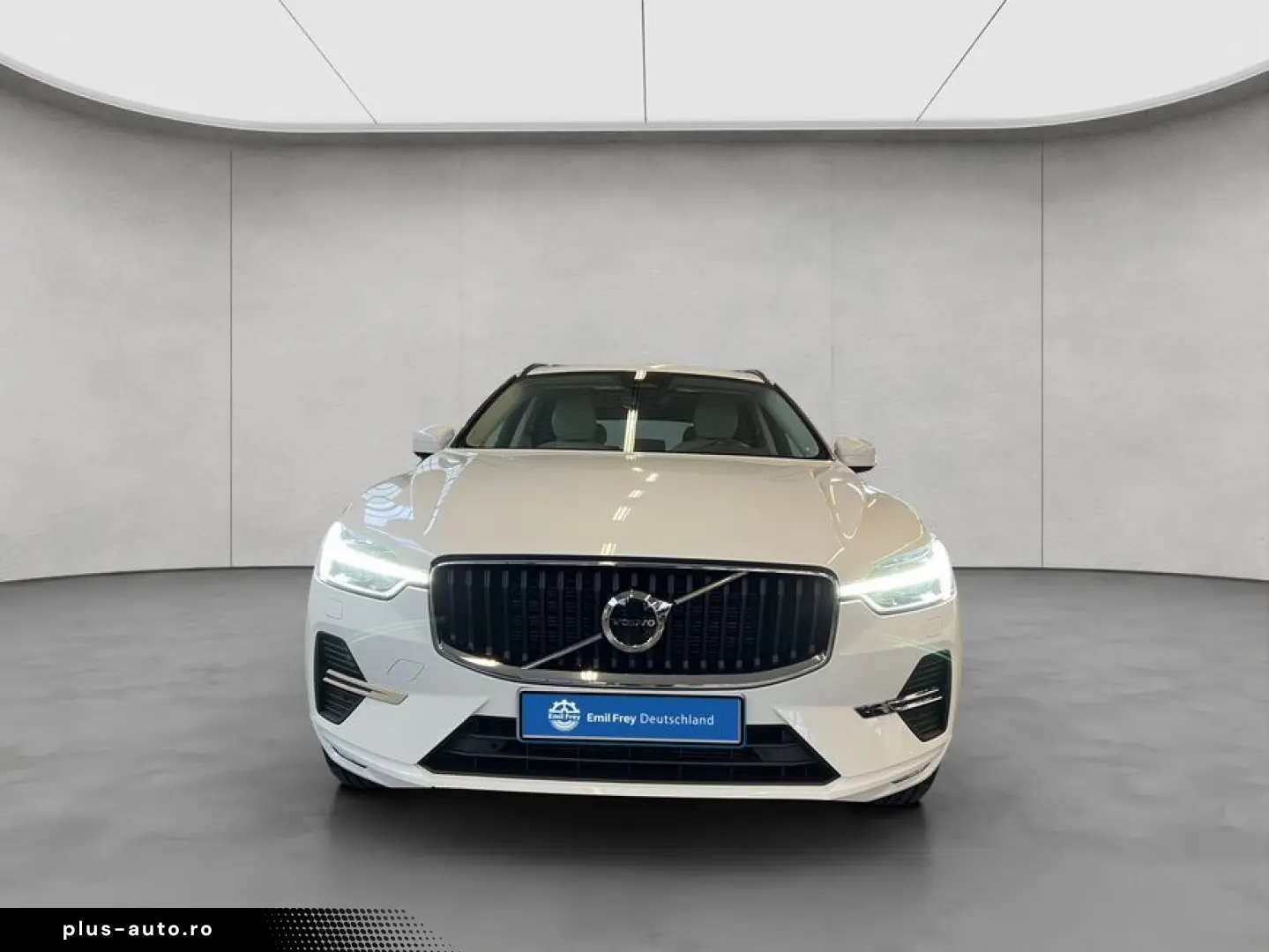 VOLVO XC60 B4 Momentum-Pro Aut Glasd Leder Kamera 18&hellip;