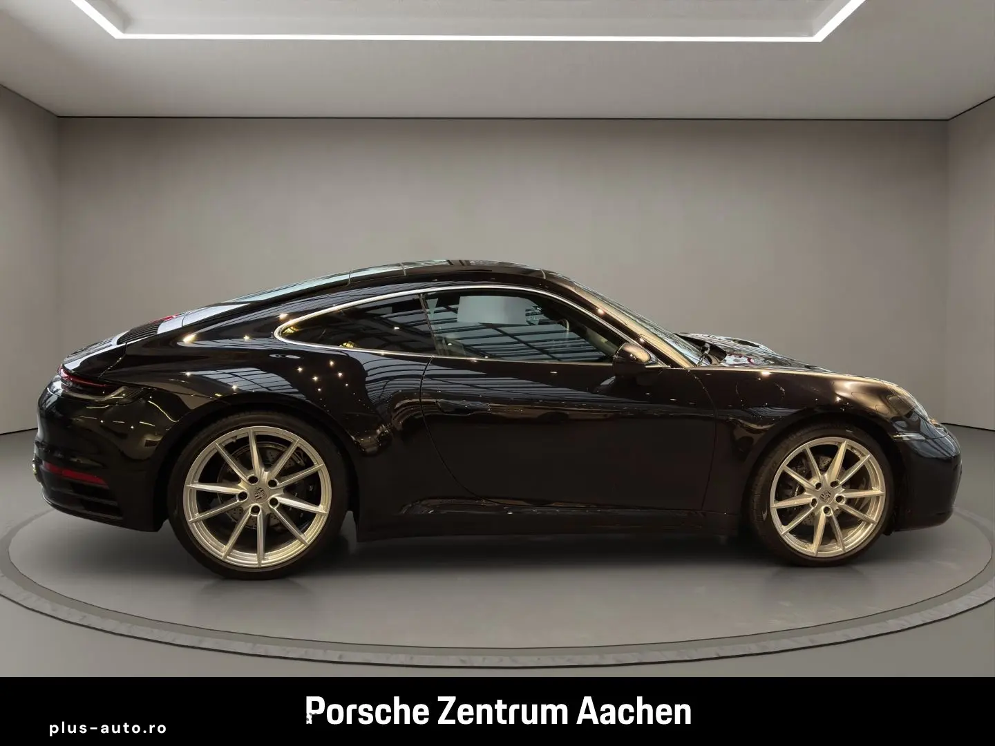PORSCHE 992 911 Carrera Sportabgas BOSE