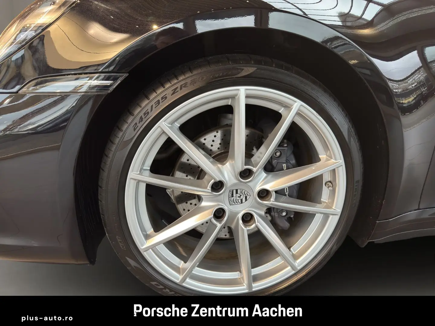 PORSCHE 992 911 Carrera Sportabgas BOSE