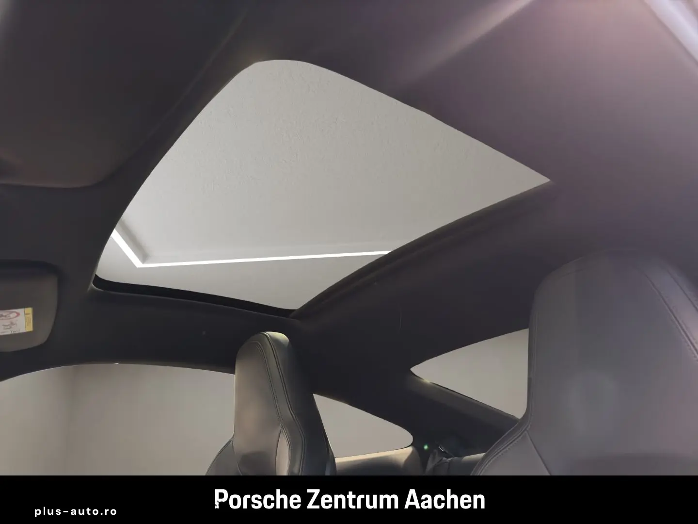 PORSCHE 992 911 Carrera Sportabgas BOSE